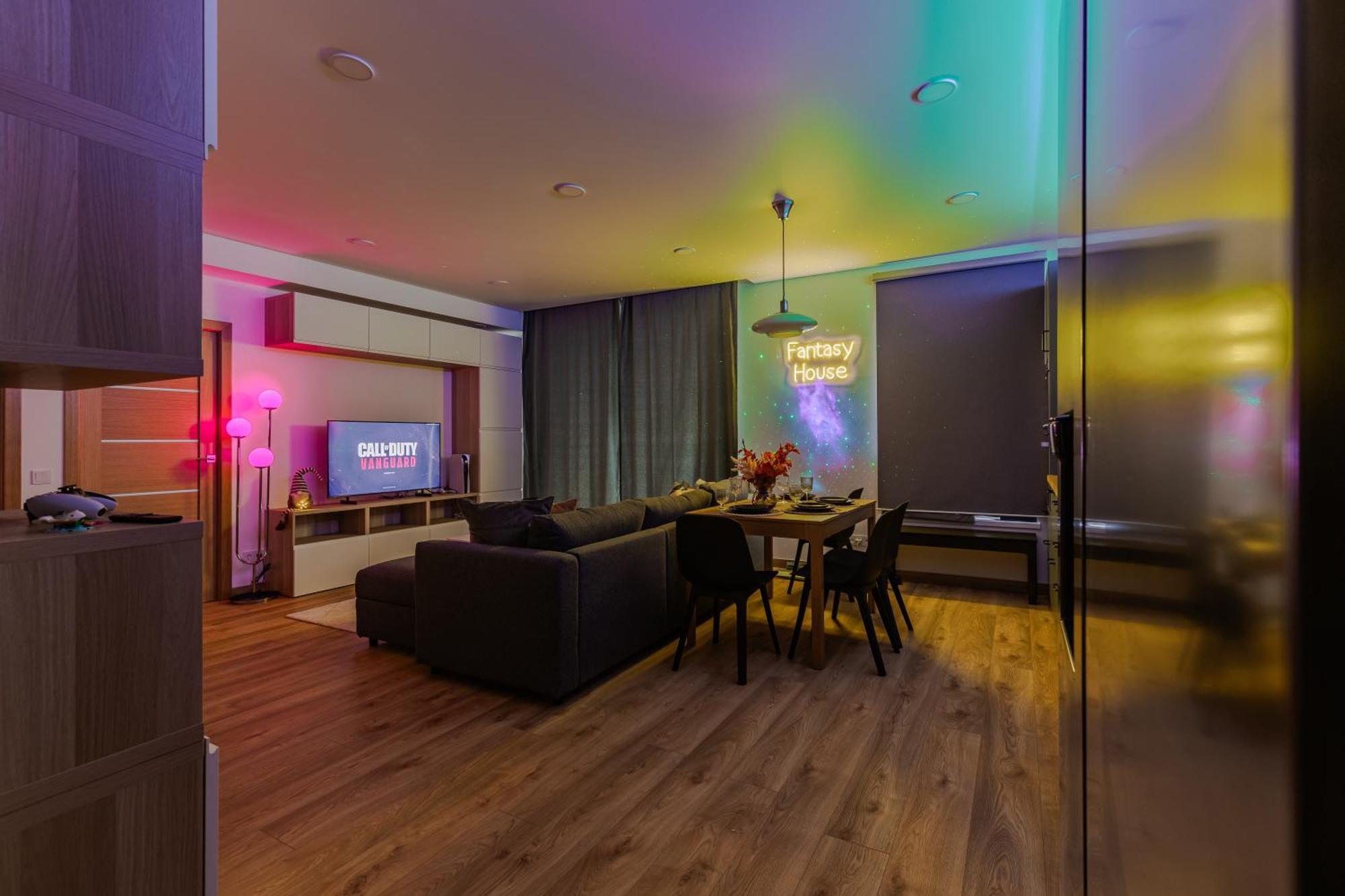 Fantasy House, Cozzy Apartmens, Free Parking, Long Stays Welcome VNO Exterior foto
